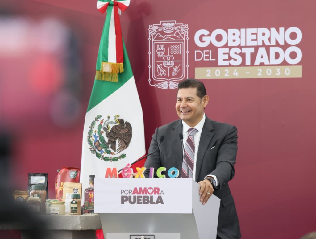 Puebla apuesta por infraestructura aeroportuaria para acelerar turismo e inversión