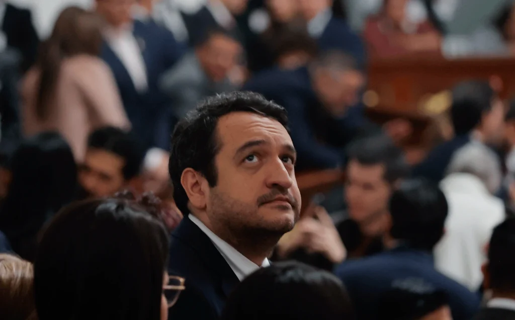 EU retira visa a Andy López Beltrán; acusa a Rubio y Landau y exige explicación a Trump