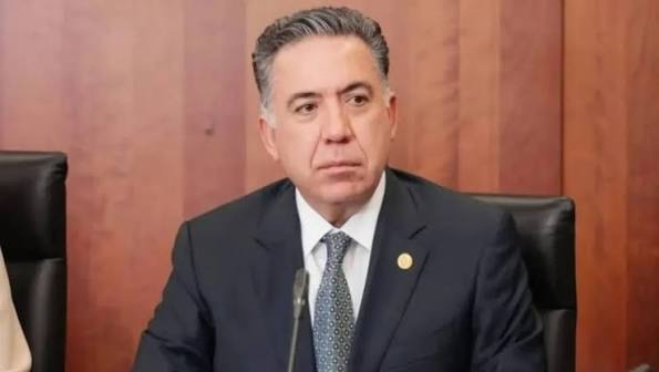 Inzunza desafía la presión política y vuelve al Senado: “No soy un narcolegislador”