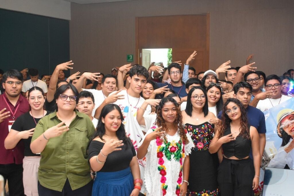 Esthela Damián propone colocar a las juventudes en el centro del desarrollo de Guerrero