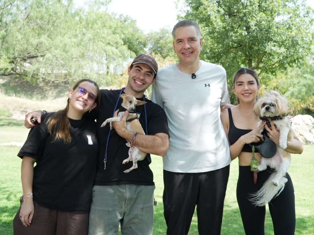 Sociedad civil cubre vacíos del Estado en bienestar animal: Waldo Fernández