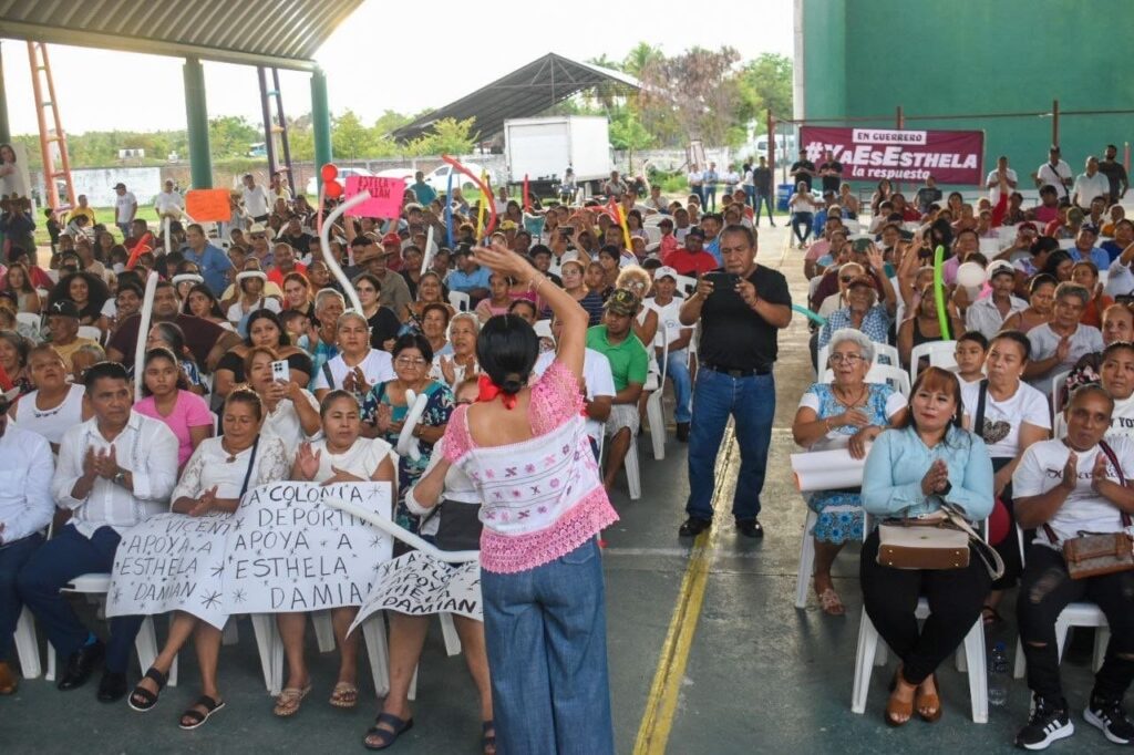 Esthela Damián fortalece presencia territorial en Zihuatanejo; transportistas refrendan respaldo