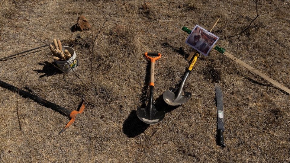 Buscadoras de Sonora encuentran una fosa con restos óseos y más de 50 casquillos percutidos