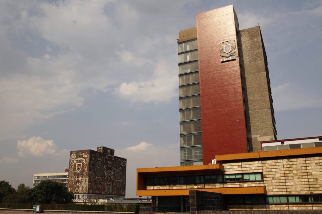 UNAM rescinde contrato con empresa Territorium Life tras crisis en el examen de ingreso