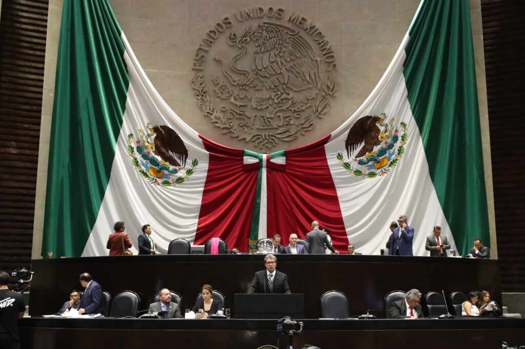 En 475 años, la UNAM ha formado a una pléyade de hombres y mujeres representantes e intelectuales de nuestra nación: diputado Monreal Ávila