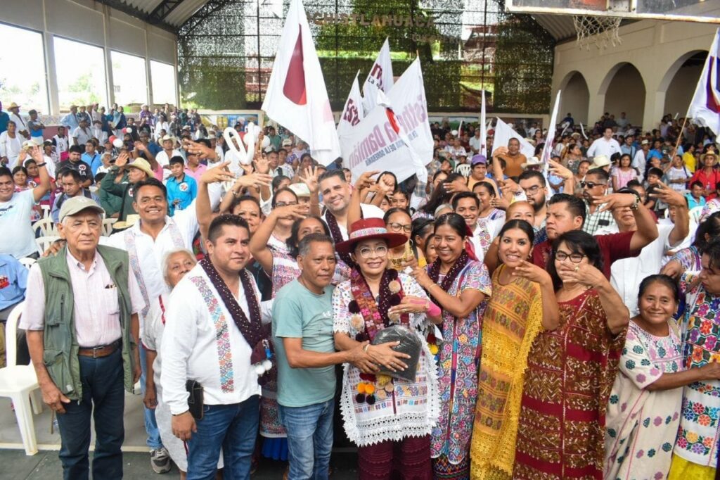 Esthela Damián lleva a Xochistlahuaca una propuesta de inclusión para los pueblos originarios