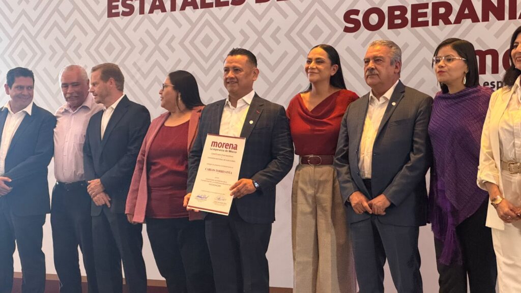 Carlos Torres Piña es nombrado coordinador de Morena en Michoacán rumbo a 2027