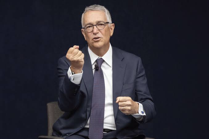 Ricardo Salinas Pliego: un imperio empresarial bajo presión fiscal, judicial y financiera