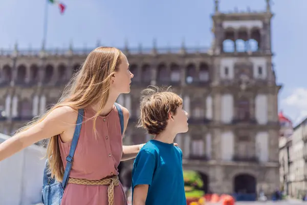 Más viajeros, pero menor gasto: turismo internacional con dinamismo moderado en julio