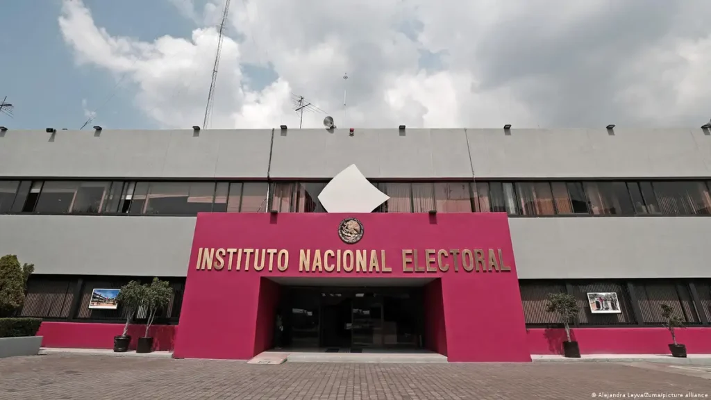 OIC del INE investiga presuntas irregularidades en contratos y posible desvío de recursos