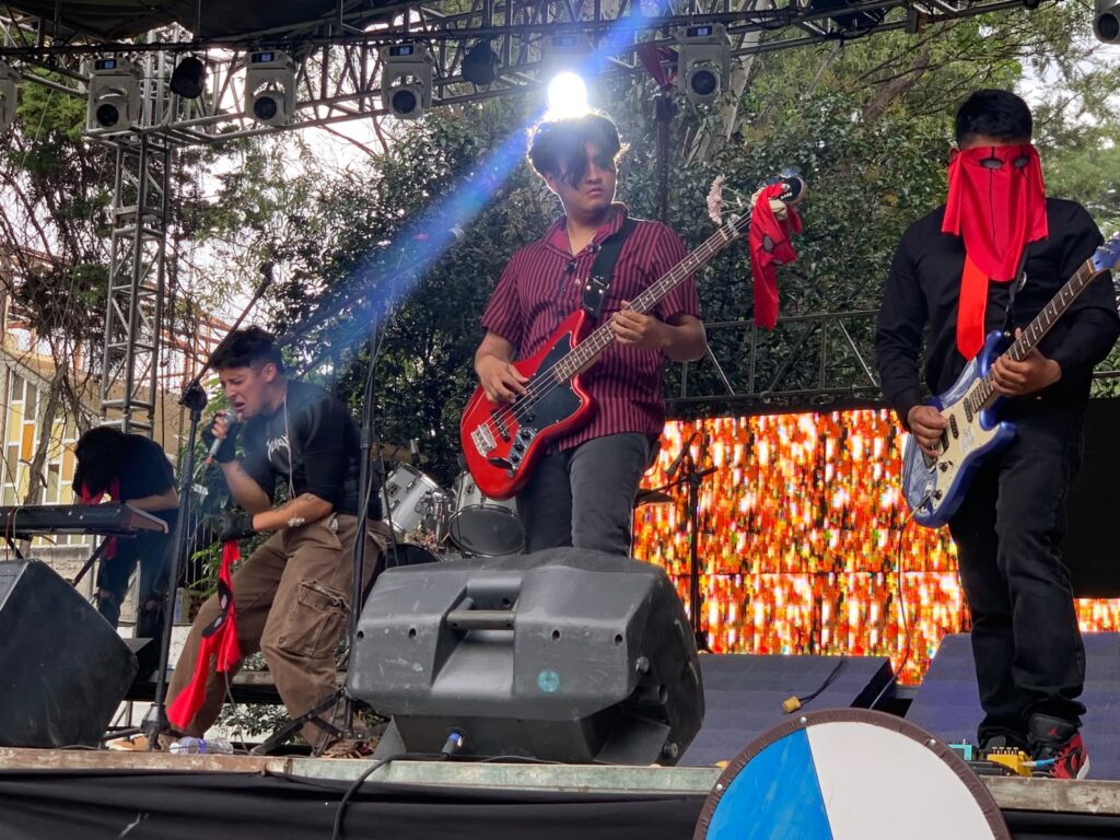 El RETUMBAR FEST conquistó Chalco en una jornada de rock, metal y fantasía medieval encabezada por Gabriel Marián y Zeta