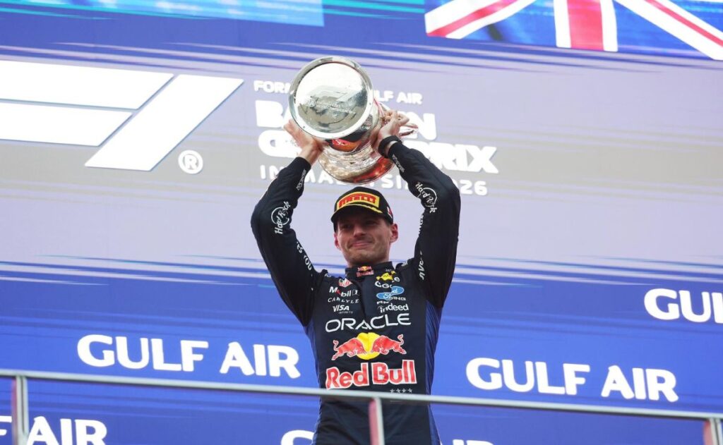 Verstappen gana un caótico GP de Baréin; ‘Checo’ Pérez finalizó 19
